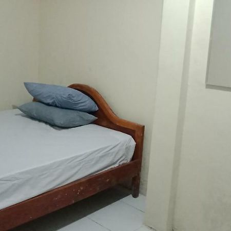 Gandrung City Hostel Banyuwangi  Esterno foto