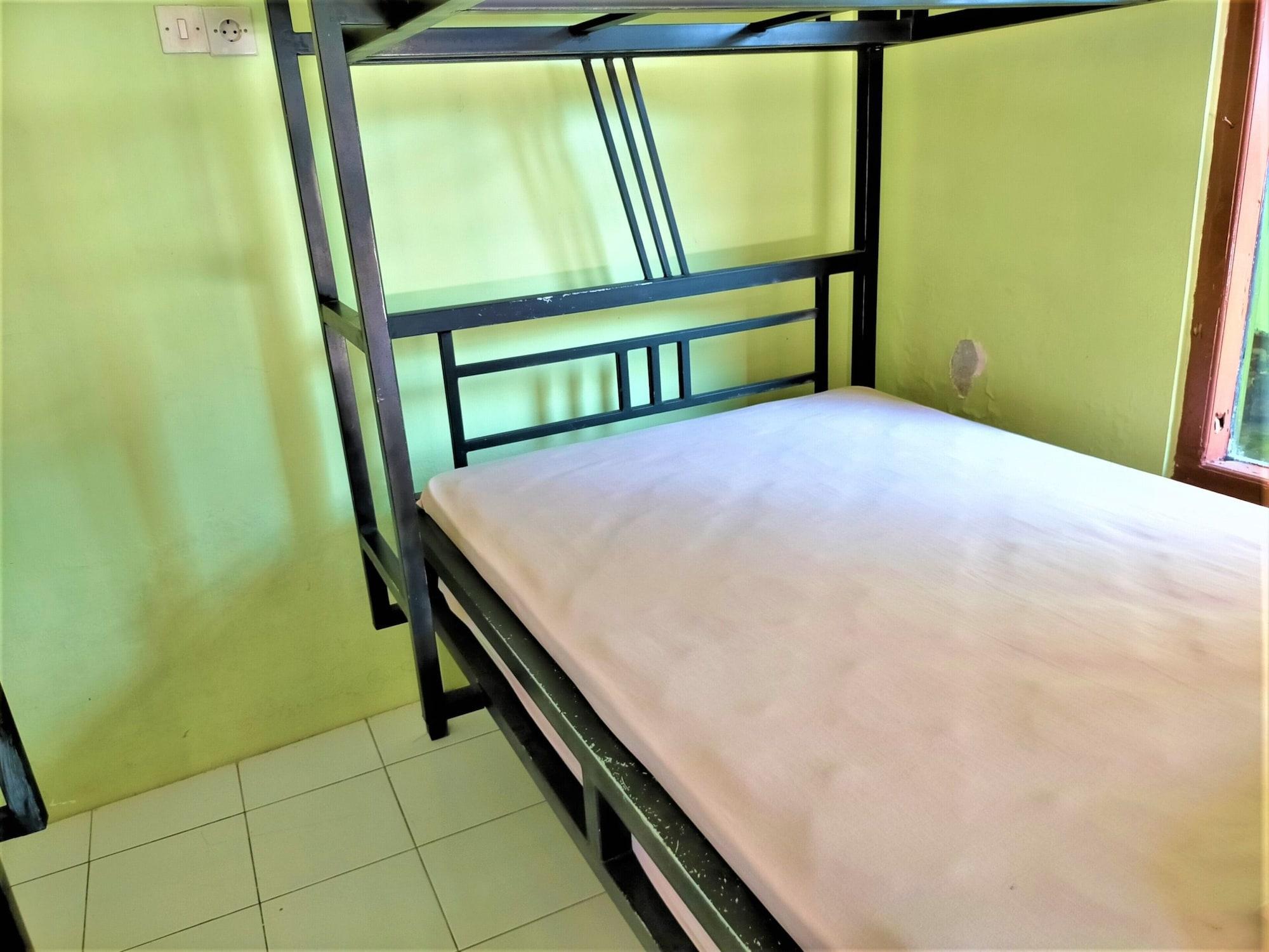 Gandrung City Hostel Banyuwangi  Esterno foto