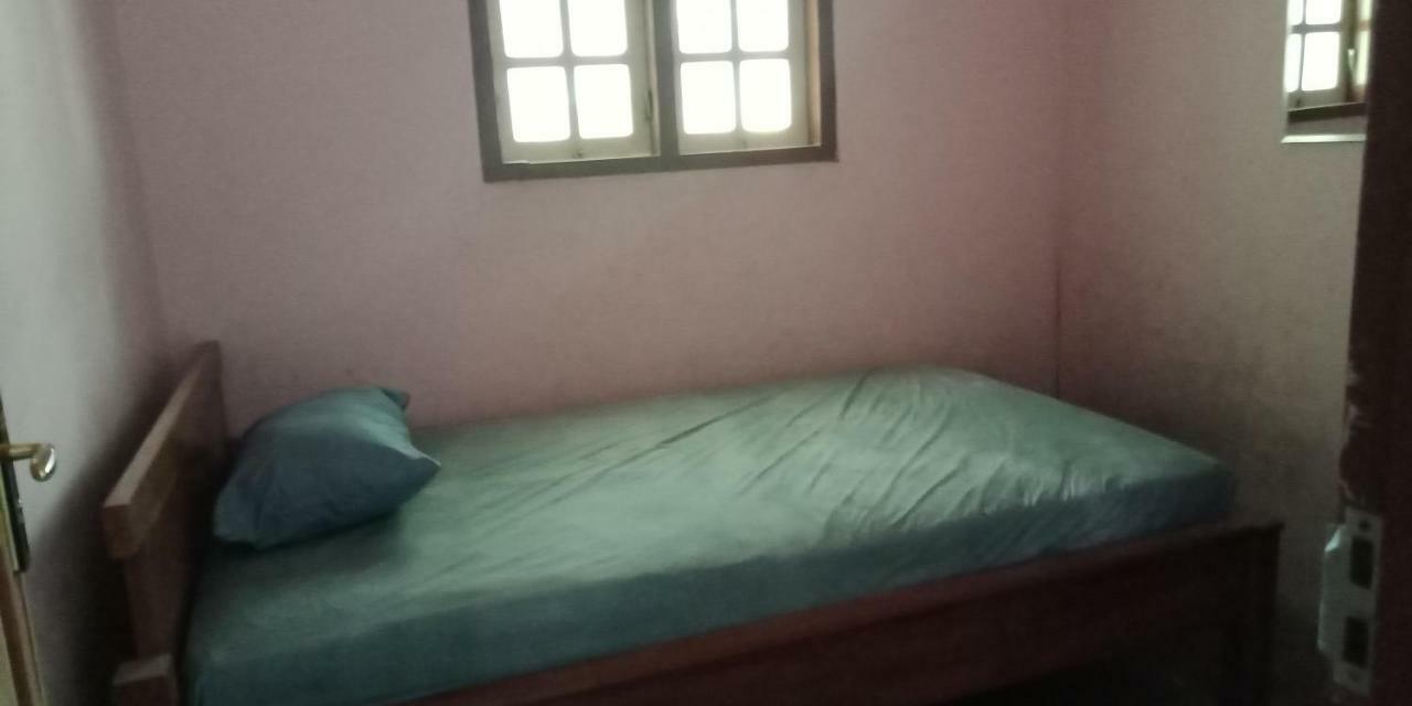 Gandrung City Hostel Banyuwangi  Esterno foto